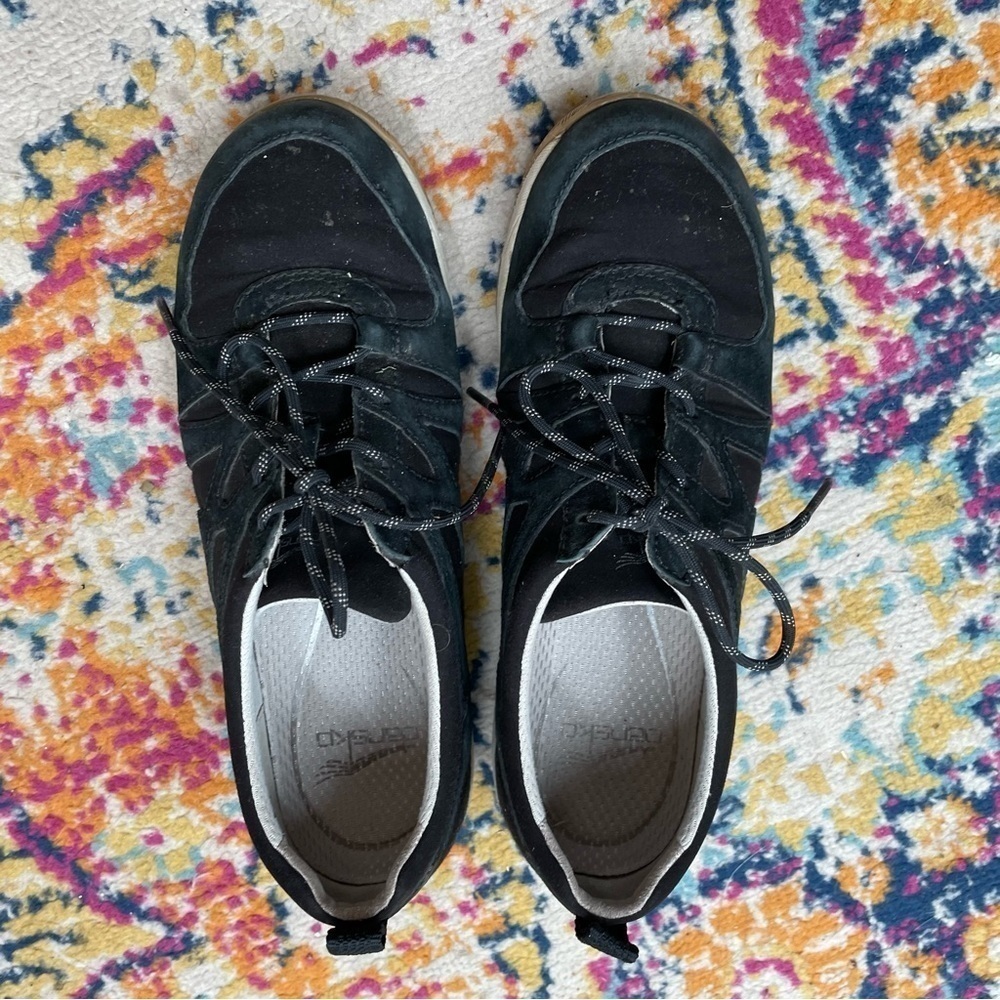 DANSKO Women’s Hatty Sneaker Black Sporty Tennis shoe size: 39